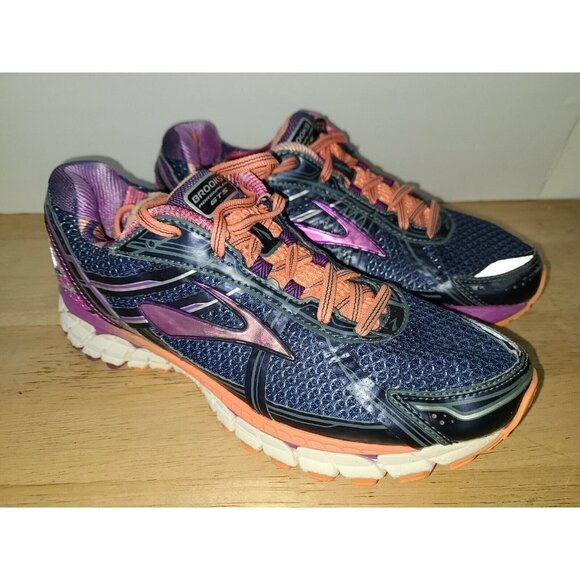 Brooks Adrenaline GTS 15 Women's Running Shoes Size 8.5 B - Picture 2 of 4